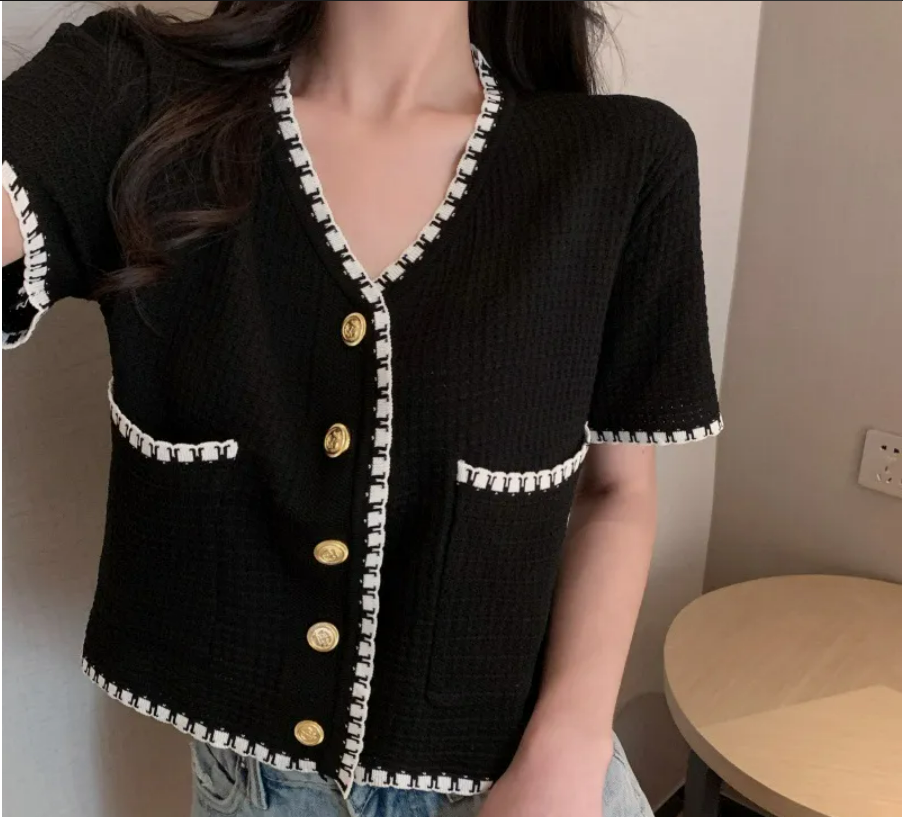 Rorah - Short-Sleeve Contrast Trim Blouse
